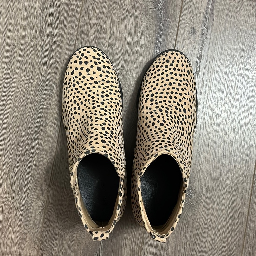 Target leopard booties size 9